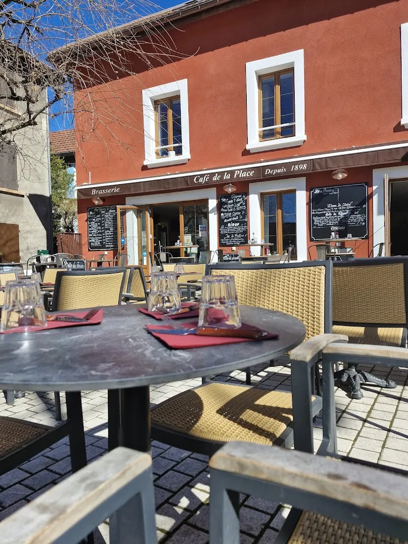 Restaurant, glacier, petit dej, "Café de la place" saint martin d'uriage
